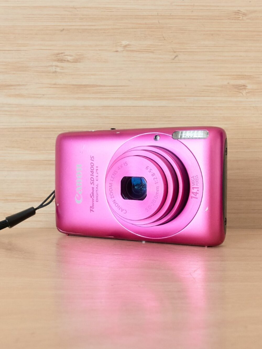 Canon PowerShot SD1400 IS 14.1MP Digital Camera Pink 4x Optical Zoom